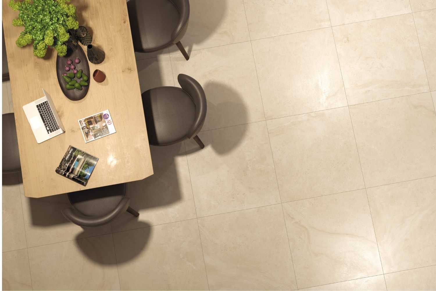 Monocibec Tradition Culture als beige Bodenfliese im Essbereich