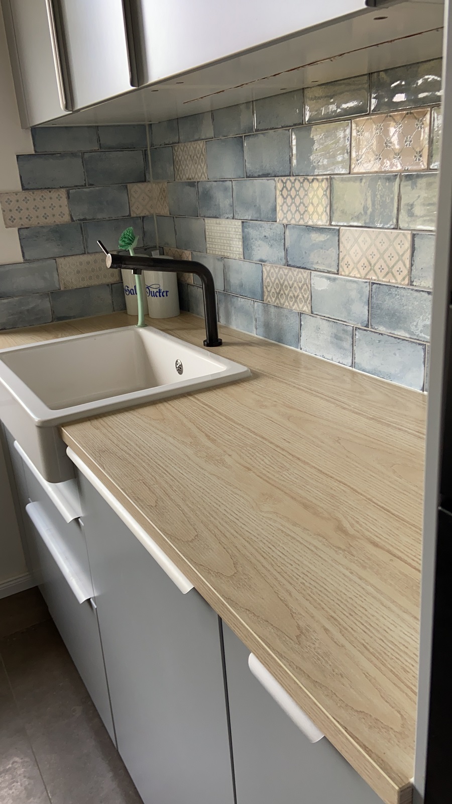 Wandfliese glasiert gewellt mediterran Retro Vintage türkis glänzend Vita Natura Fabresa