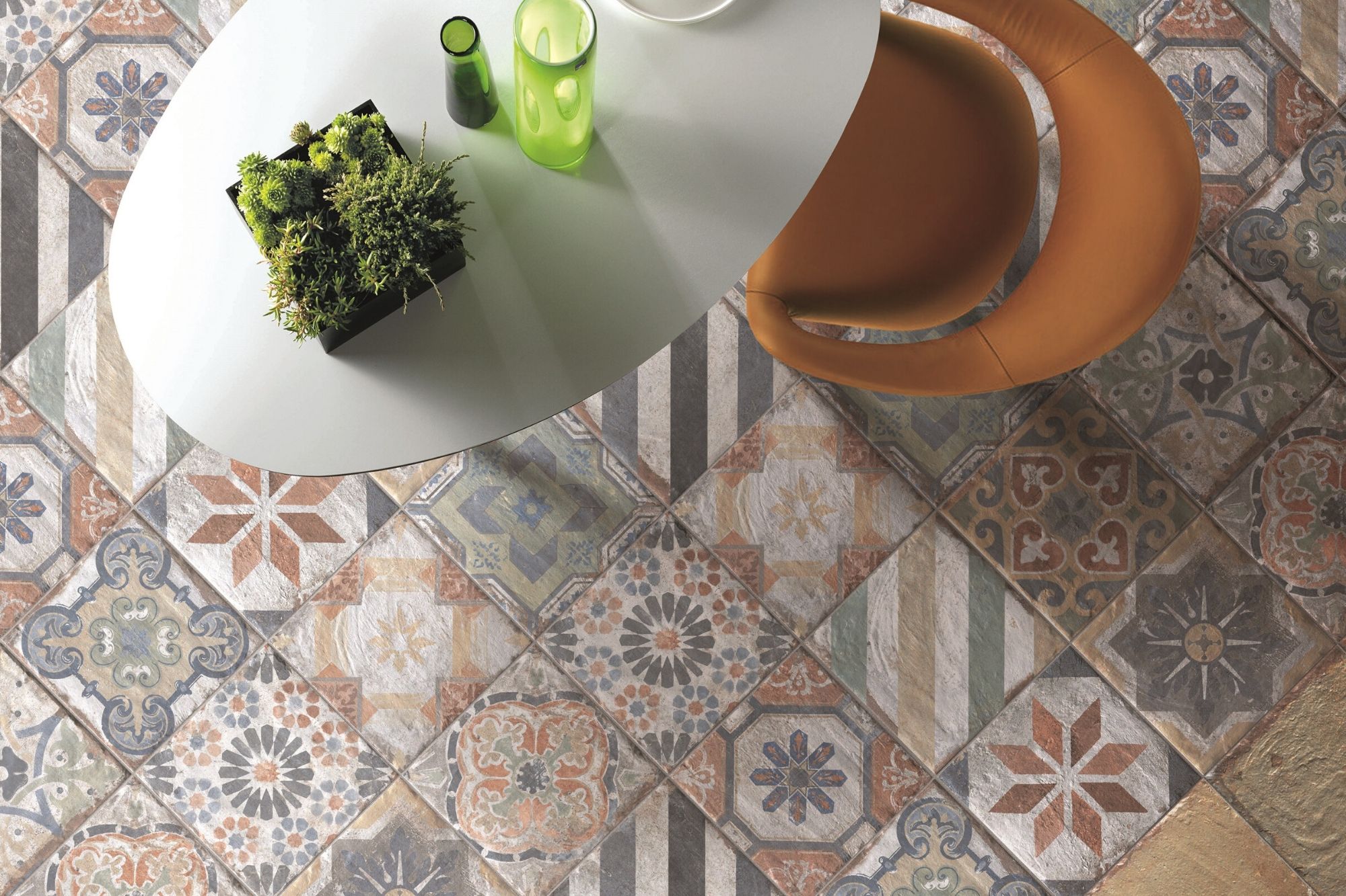 Havana-finca-vigia-mix-20x20-OS-Vorschau Fliese Vintage Dekor Retro Patchwork bunt Havana Finca Vigia Mix CIR