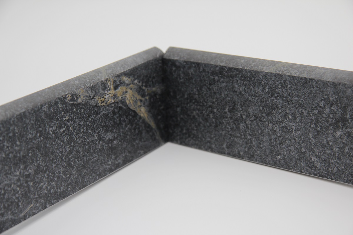 Fliesensockel Specksteinoptik 6,5x60 cm "Soap Stone Black" Cercom