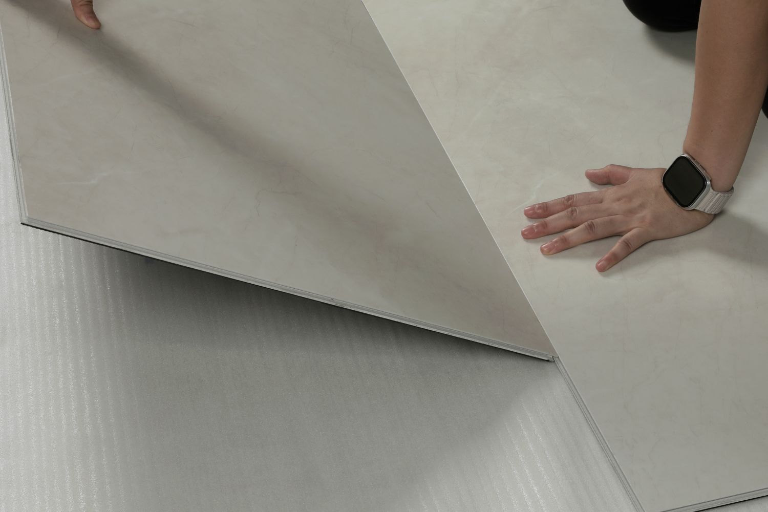 SPC Klick-Vinyl "Loft Beige" Fliesenoptik 47,5x95x0,65 cm matt mit Trittschalldämmung