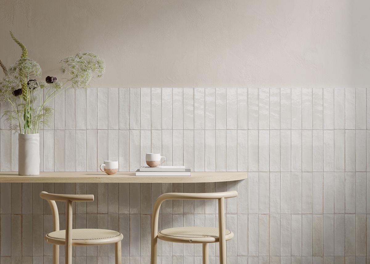 Fliese weiß glasiert unregelmäßige Oberfläche Look Ragno by Marazzi