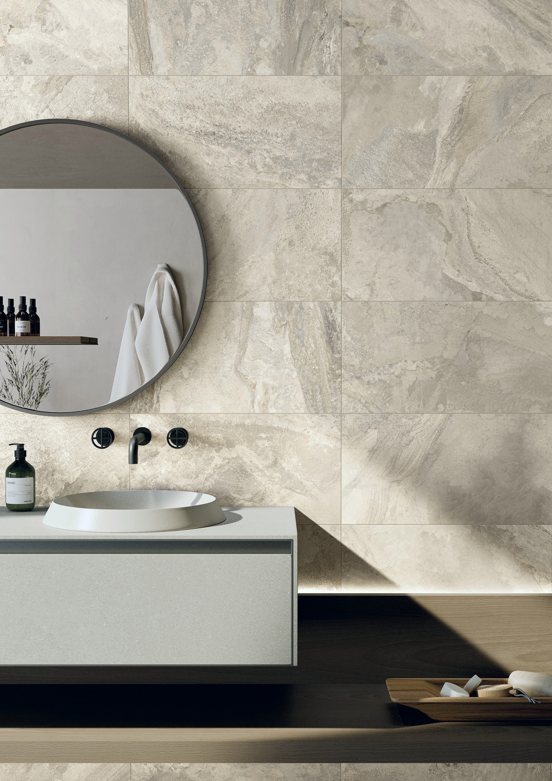 Fliese in Steinoptik Deep Stone Beige von La Fabbrica als Wandfliese im Badezimmer