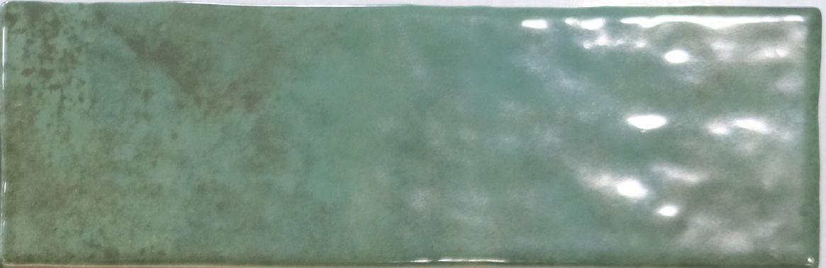 Fliese unregelmäßige Oberfläche 6,5x20 cm "Alfa Look Bosque" grün glänzend