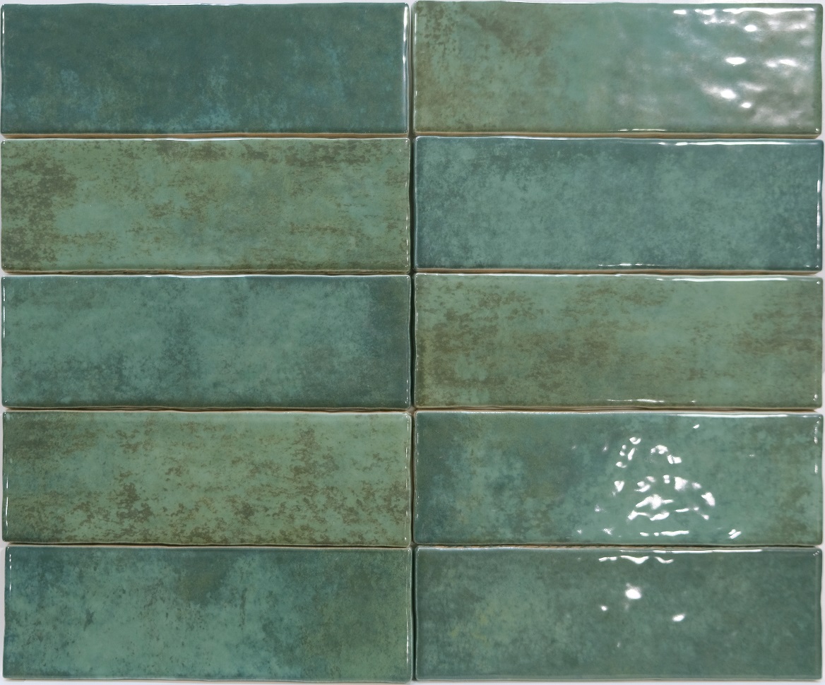 Fliese unregelmäßige Oberfläche 6,5x20 cm "Alfa Look Bosque" grün glänzend