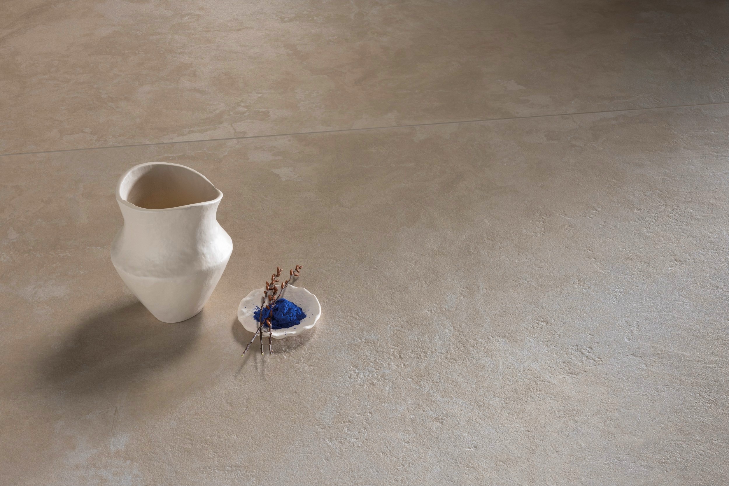 Fliese Zementoptik Tadelakt Kamun Beige Wandfliese Wodenfliese Ambiente
